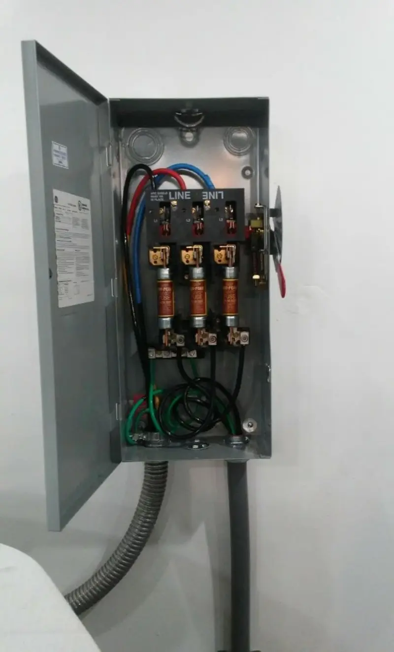 Three-phase disconnect switch installed for Smoke Detector Installation in Upper Allen